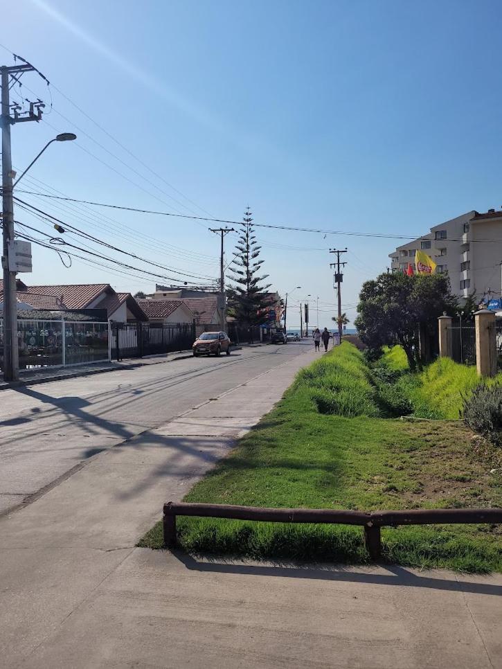 Marina Penuelas Amplio Departamento A Pasos De La Playa La Serena Exterior foto